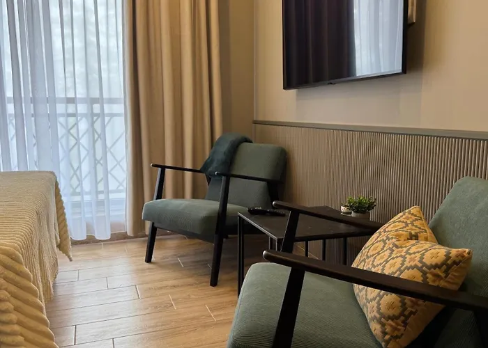 アパート Pine Hill